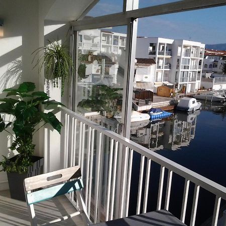 Superbe Appartement , Tout Confort, 40 M2 + 10 M2 Terrasse Empuriabrava Buitenkant foto