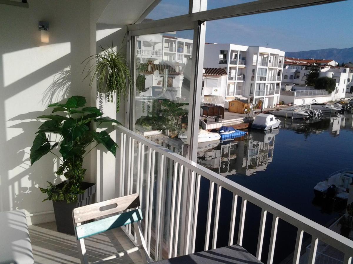 Superbe Appartement , Tout Confort, 40 M2 + 10 M2 Terrasse Empuriabrava Buitenkant foto
